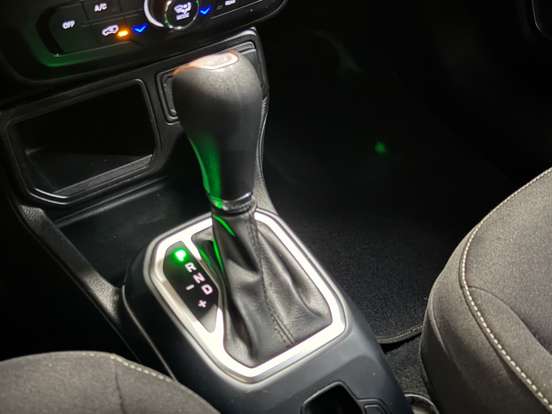 JEEP-RENEGADE-2024