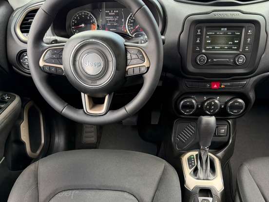 JEEP-RENEGADE-1.8 16V FLEX LONGITUDE 4P AUTOMÁTICO JEEP-RENEGADE-2015