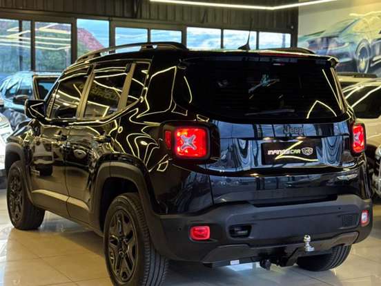 JEEP-RENEGADE-2.0 16V TURBO DIESEL TRAILHAWK 4P 4X4 AUTOMÁTICO JEEP-RENEGADE-2016