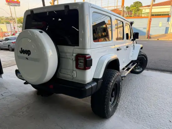 JEEP-WRANGLER-2.0 TURBO GASOLINA SAHARA 4P 4X4 AT8 JEEP-WRANGLER-2019