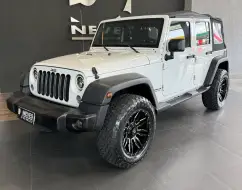 JEEP WRANGLER 3.6 UNLIMITED SPORT 4X4 V6 GASOLINA 4P AUTOMÁTICO JEEP WRANGLER 3.6 UNLIMITED SPORT 4X4 V6 GASOLINA 4P AUTOMÁTICO