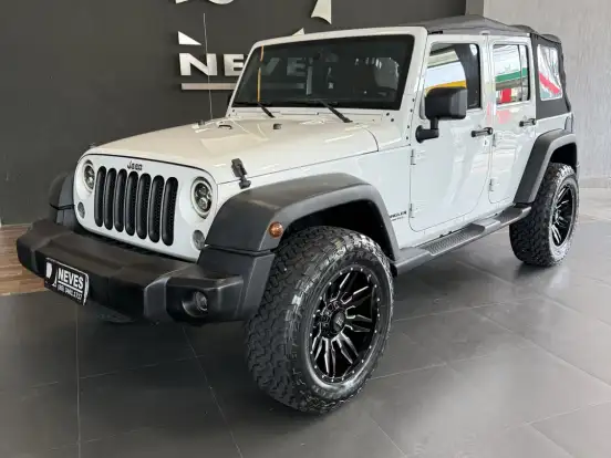 JEEP-WRANGLER-3.6 UNLIMITED SPORT 4X4 V6 GASOLINA 4P AUTOMÁTICO JEEP-WRANGLER-2013