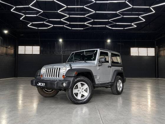 JEEP WRANGLER 3.6 UNLIMITED SPORT 4X4 V6 GASOLINA 4P AUTOMÁTICO