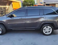 JEEP COMMANDER 1.3 T270 TURBO FLEX LONGITUDE AT6 JEEP COMMANDER 1.3 T270 TURBO FLEX LONGITUDE AT6
