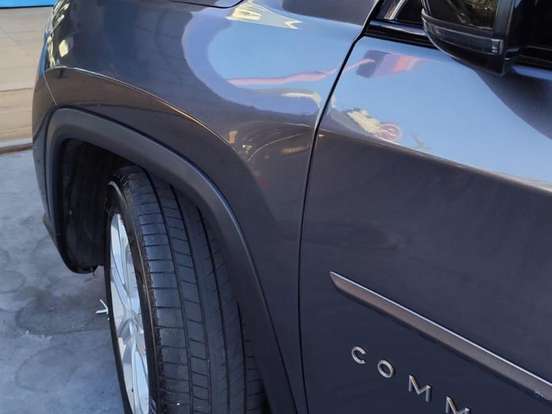 JEEP-COMMANDER-1.3 T270 TURBO FLEX LONGITUDE AT6 JEEP-COMMANDER-2024