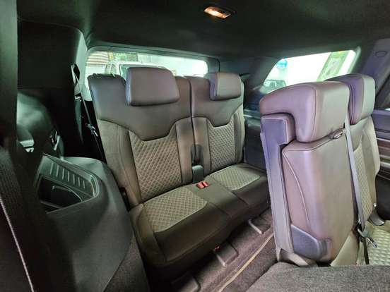 JEEP-COMMANDER-2.0 TD380 TURBO DIESEL OVERLAND AT9 JEEP-COMMANDER-2022