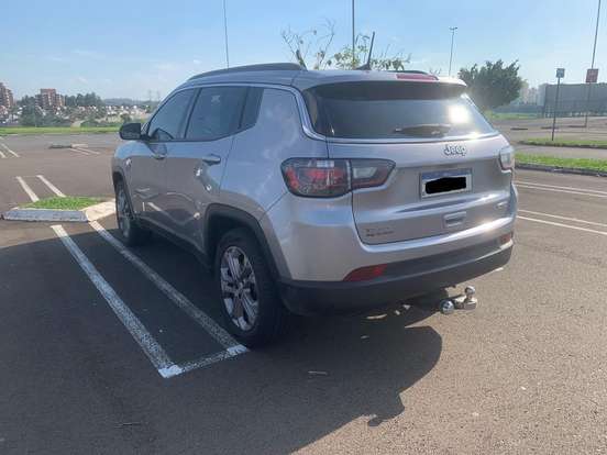 JEEP-COMPASS-2023