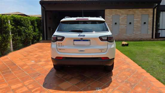 JEEP-COMPASS-2023