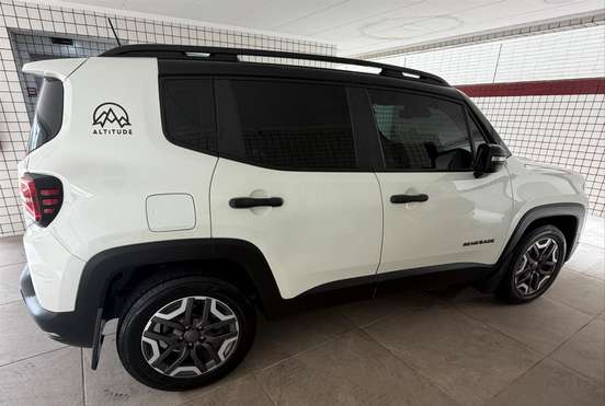 JEEP-RENEGADE-2024