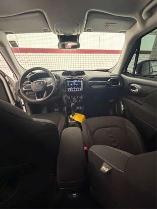 JEEP-RENEGADE-2024