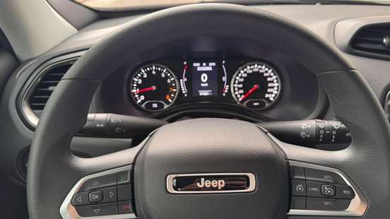 JEEP-RENEGADE-2025