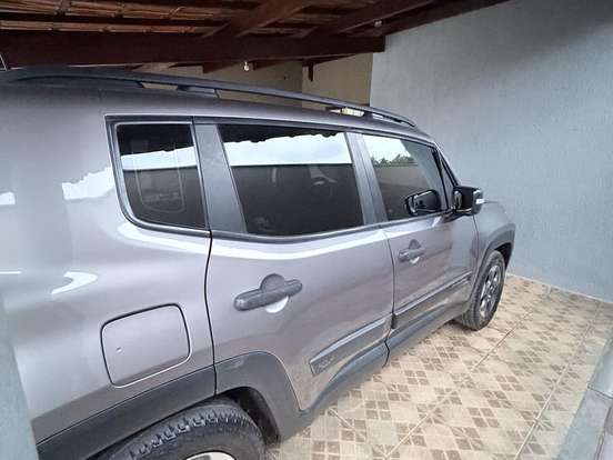 JEEP-RENEGADE-1.8 16V FLEX SPORT 4P AUTOMÁTICO JEEP-RENEGADE-2016