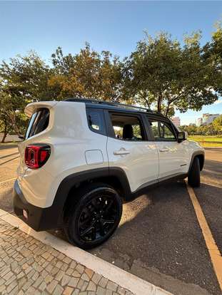 JEEP-RENEGADE-2019