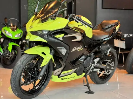 KAWASAKI-NINJA 500 SE KAWASAKI-NINJA 500 SE-2025