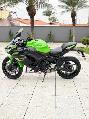 KAWASAKI-NINJA 650 ABS-2022
