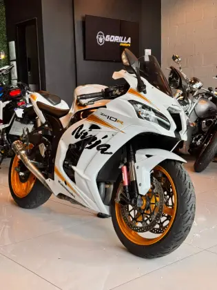 KAWASAKI NINJA ZX-10R 