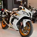 KAWASAKI NINJA ZX-10R KAWASAKI NINJA ZX-10R