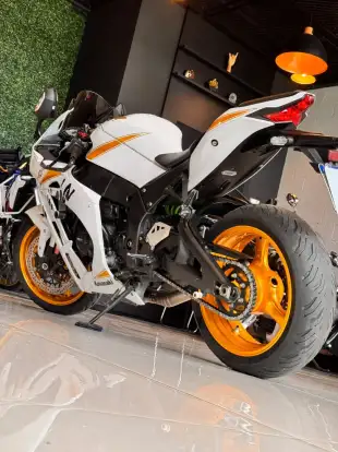 KAWASAKI-NINJA ZX-10R-2017