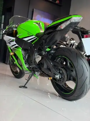 KAWASAKI-NINJA ZX-10R KAWASAKI-NINJA ZX-10R-2015