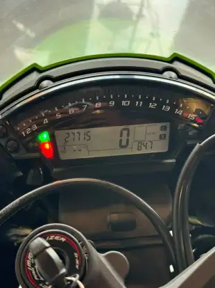 KAWASAKI-NINJA ZX-10R-2015