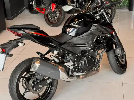 KAWASAKI-Z400 KAWASAKI-Z400-2024