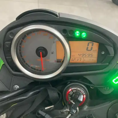 KAWASAKI-Z-750 KAWASAKI-Z-750-2012