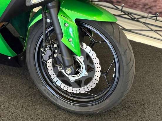 KAWASAKI-NINJA 300 KAWASAKI-NINJA 300-2024