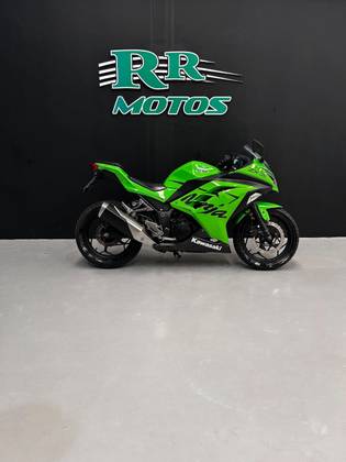 KAWASAKI NINJA 300 