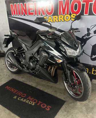 KAWASAKI-Z1000-2011