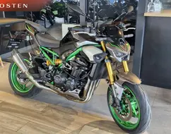 KAWASAKI Z900 SE KAWASAKI Z900 SE