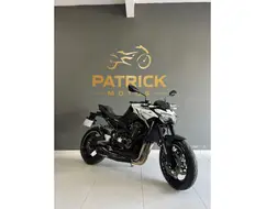 KAWASAKI Z900 KAWASAKI Z900