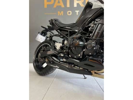 KAWASAKI-Z900 KAWASAKI-Z900-2022