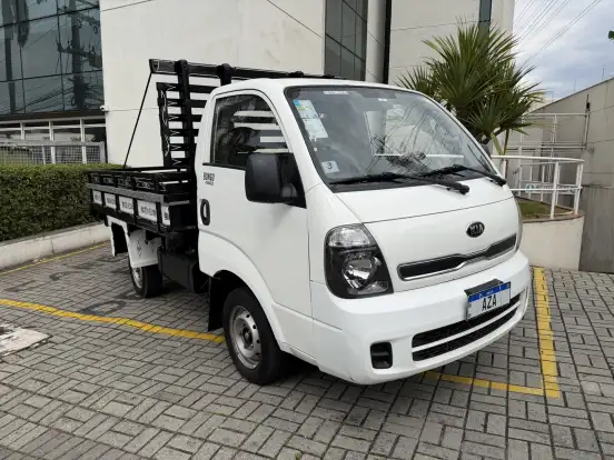 KIA-BONGO-2021