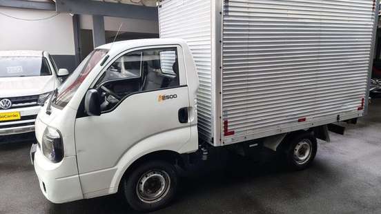 KIA-BONGO-2014