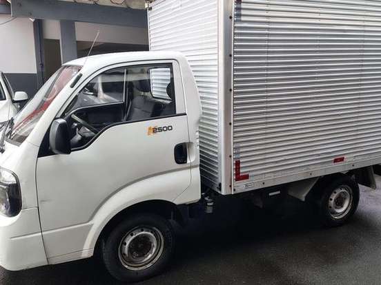 KIA-BONGO-2.5 K-2500 4X2 CS TURBO DIESEL 2P MANUAL KIA-BONGO-2014