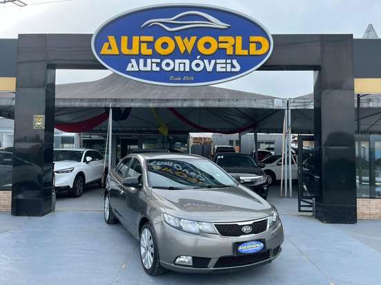 KIA-CERATO-2012