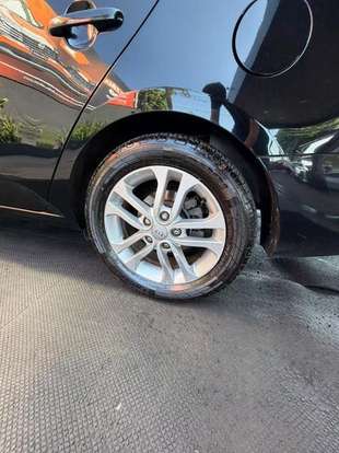 KIA-CERATO-1.6 EX3 SEDAN 16V GASOLINA 4P AUTOMÁTICO KIA-CERATO-2011