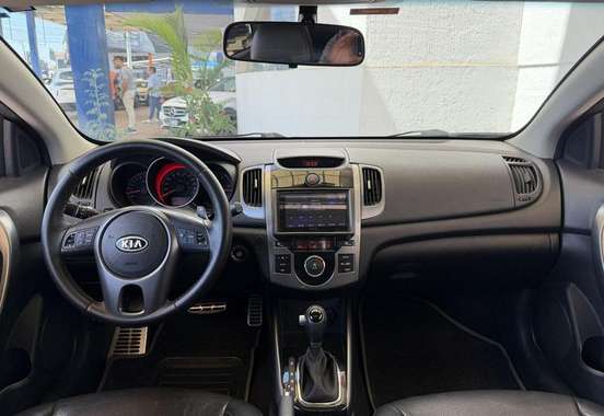 KIA-CERATO-2012