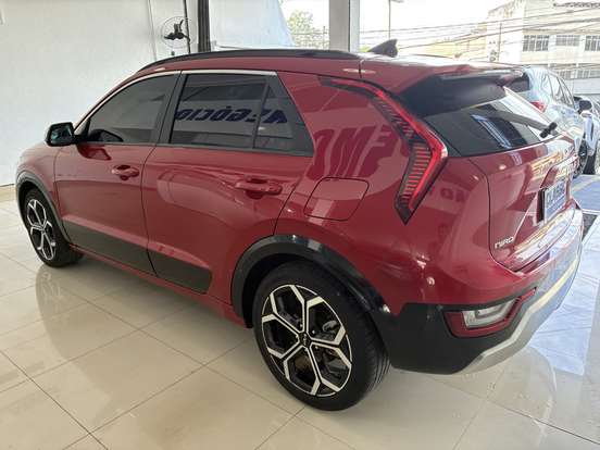 KIA-NIRO-2023