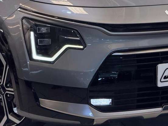 KIA-NIRO-1.6 GDI HEV SX PRESTIGE DCT KIA-NIRO-2022