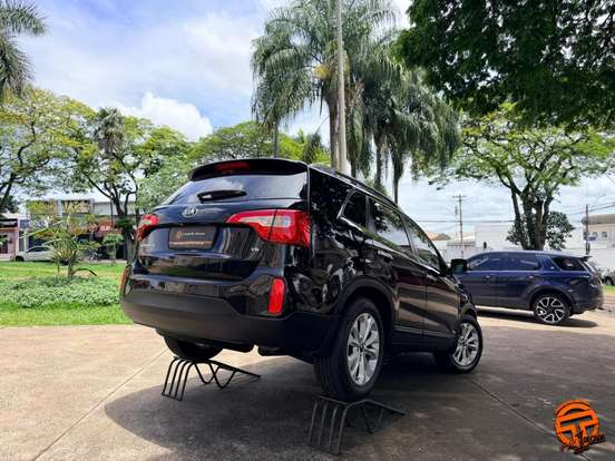 KIA-SORENTO-2014