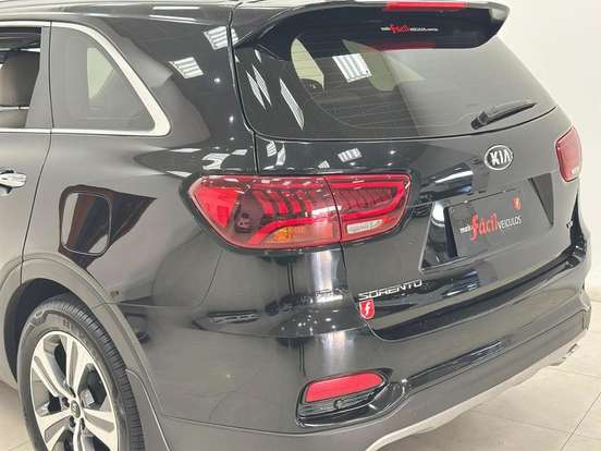 KIA-SORENTO-2020