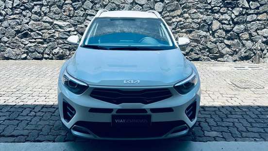 KIA-STONIC-2023