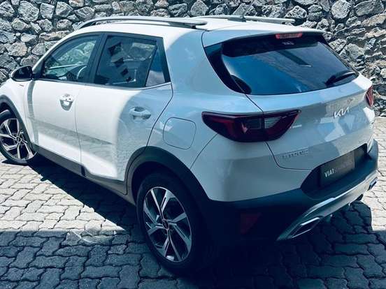 KIA-STONIC-1.0 TGDI MHEV SX AUTOMÁTICO KIA-STONIC-2023