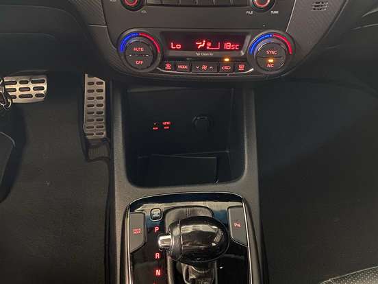 KIA-CERATO-1.6 SX 16V FLEX 4P AUTOMÁTICO KIA-CERATO-2018