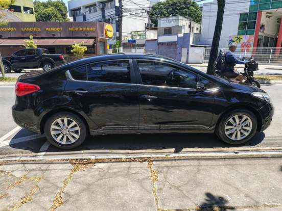 KIA-CERATO-1.6 SX 16V FLEX 4P AUTOMÁTICO KIA-CERATO-2014
