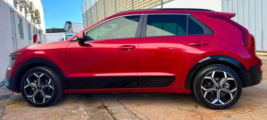 KIA-NIRO-2023