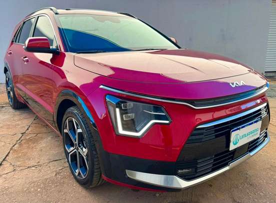 KIA-NIRO-2023