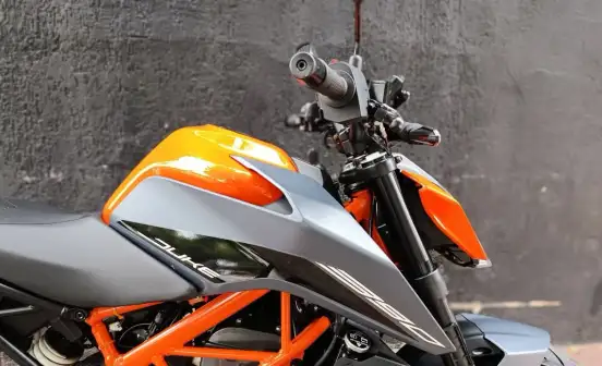KTM-390 DUKE ABS-2023