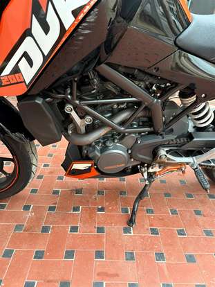 KTM-200 DUKE-2017